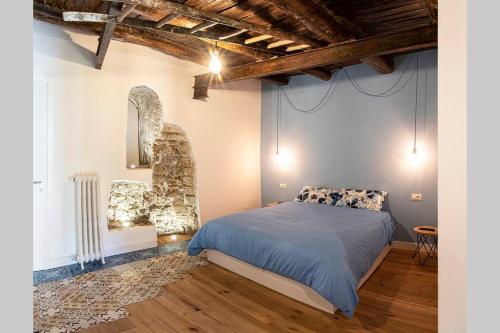 Foria Apartment — 4-Star Luxury Hotel in Naples, Italy