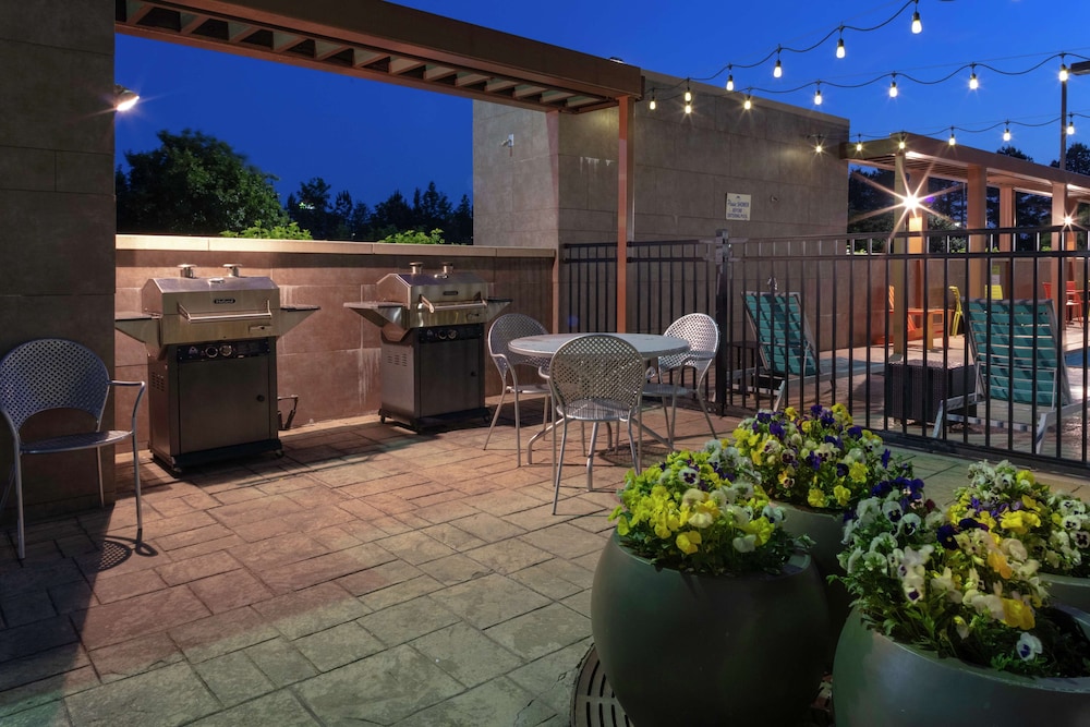 Home2 Suites by Hilton Fayetteville Fort Bragg - photo 25