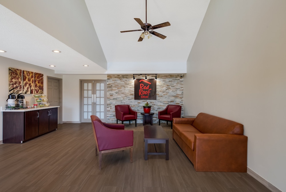 Red Roof Inn Jasper - photo 6