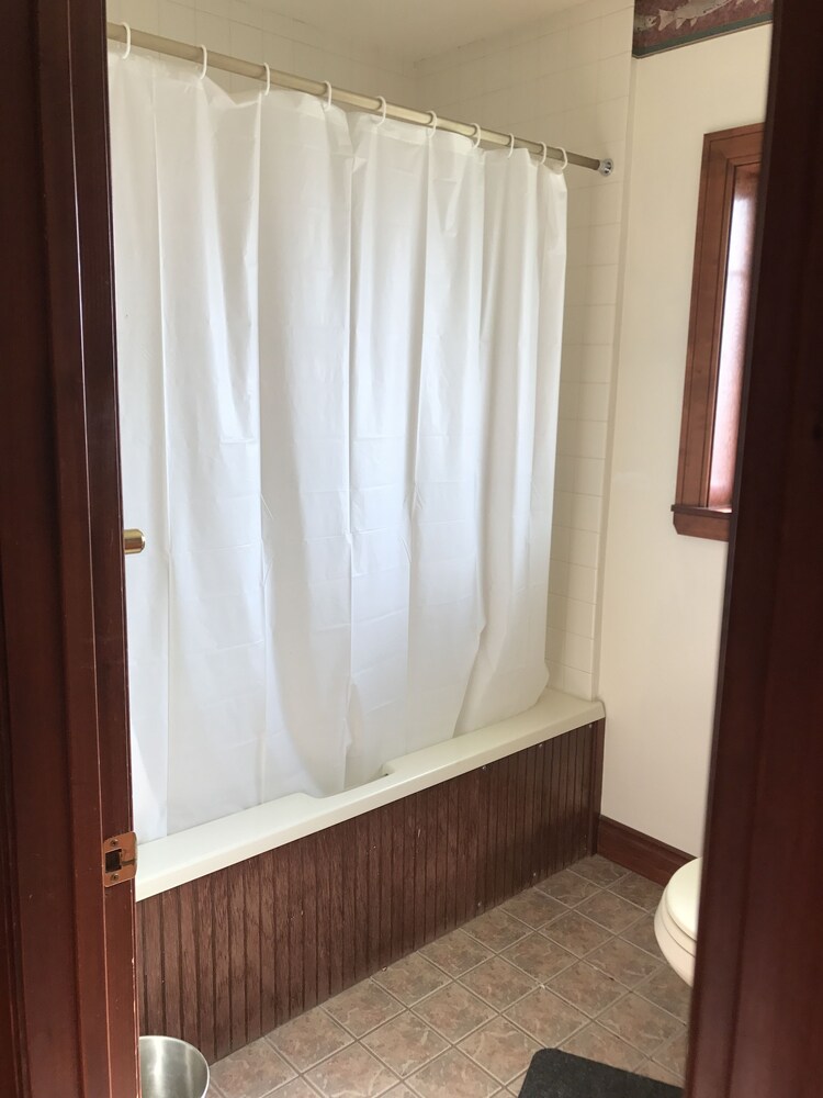 Nirvana Inn & Grill - photo 31