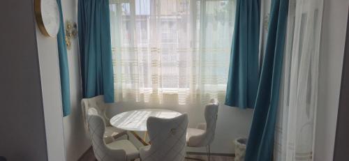 Mango Apartman 2