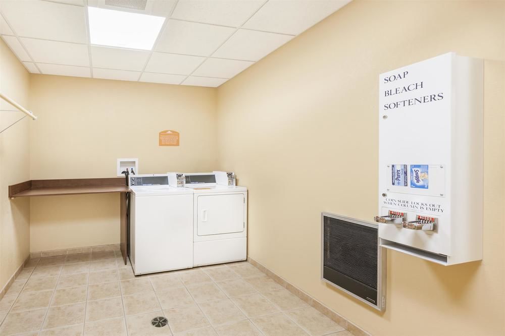 Microtel Inn & Suites by Wyndham Verona - photo 2