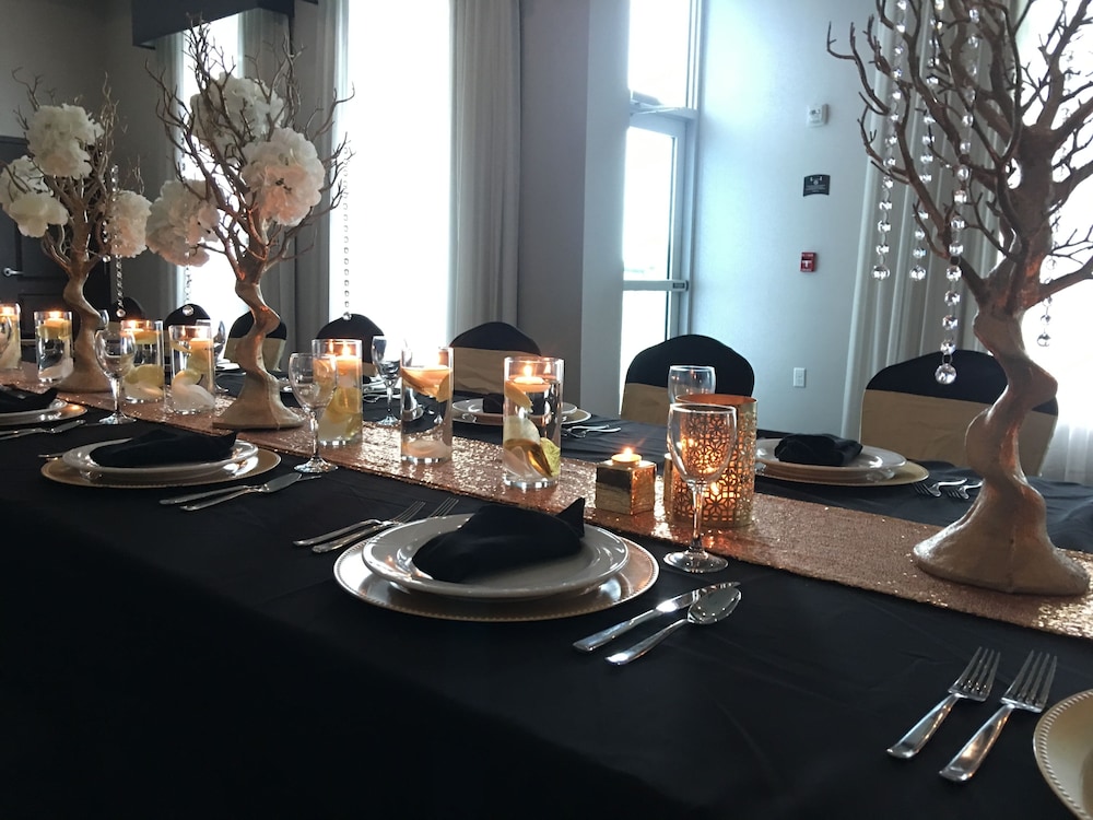 Staybridge Suites St. Petersburg Downtown by IHG - photo 63