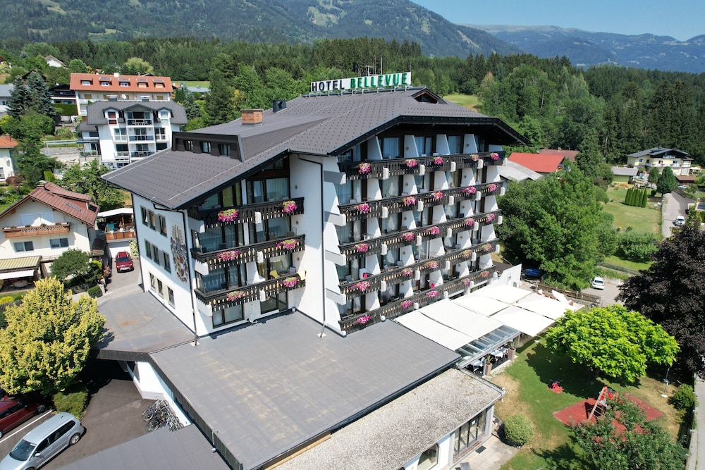 Hotel Bellevue - carbon neutral hotel in Seeboden