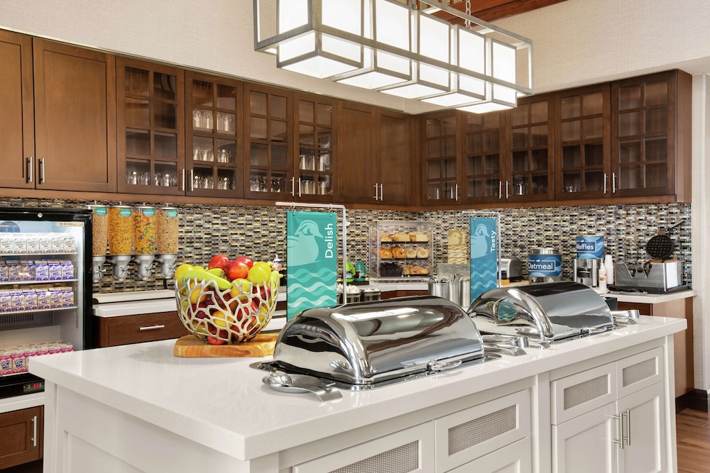 Homewood Suites by Hilton Kansas City Airport - photo 25