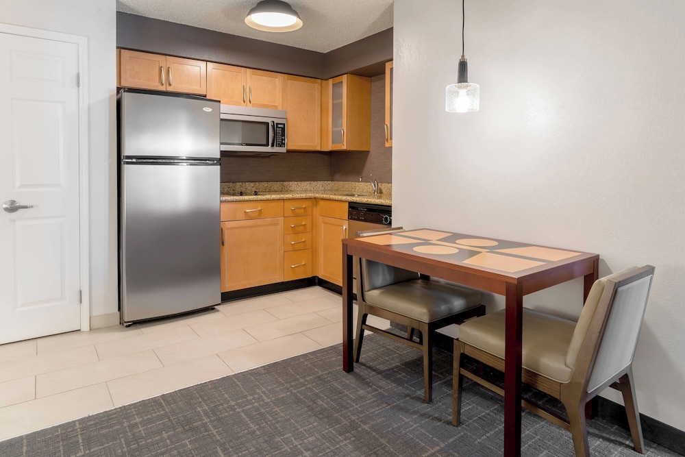 Residence Inn by Marriott Sacramento Rancho Cordova - photo 16