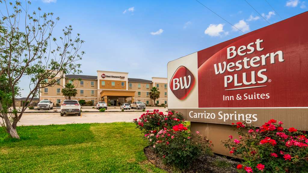 Best Western Plus Carrizo Springs Inn & Suites - featured photo