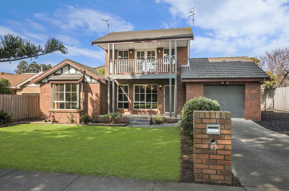 45 On Regent in Port Fairy, Australia