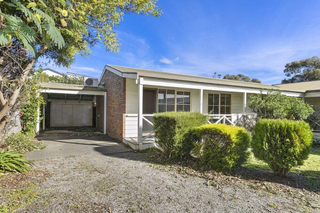 Mcrorie Rest in Anglesea, Australia