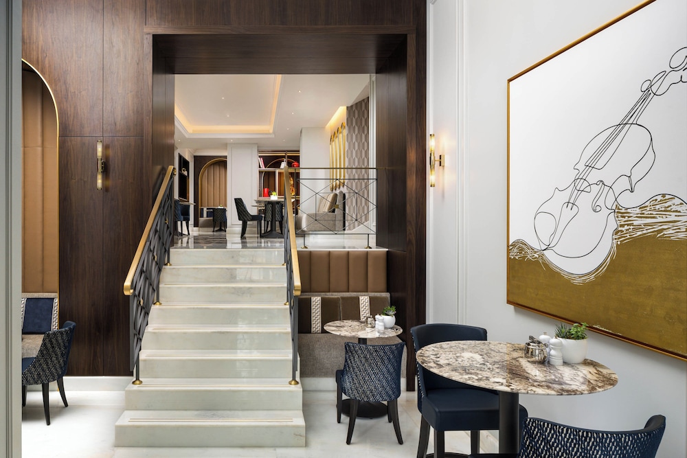 מזון ומשקאות