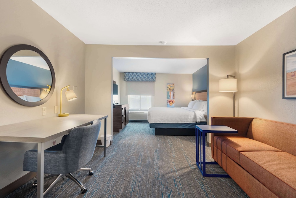 Hampton Inn Ottawa - photo 14