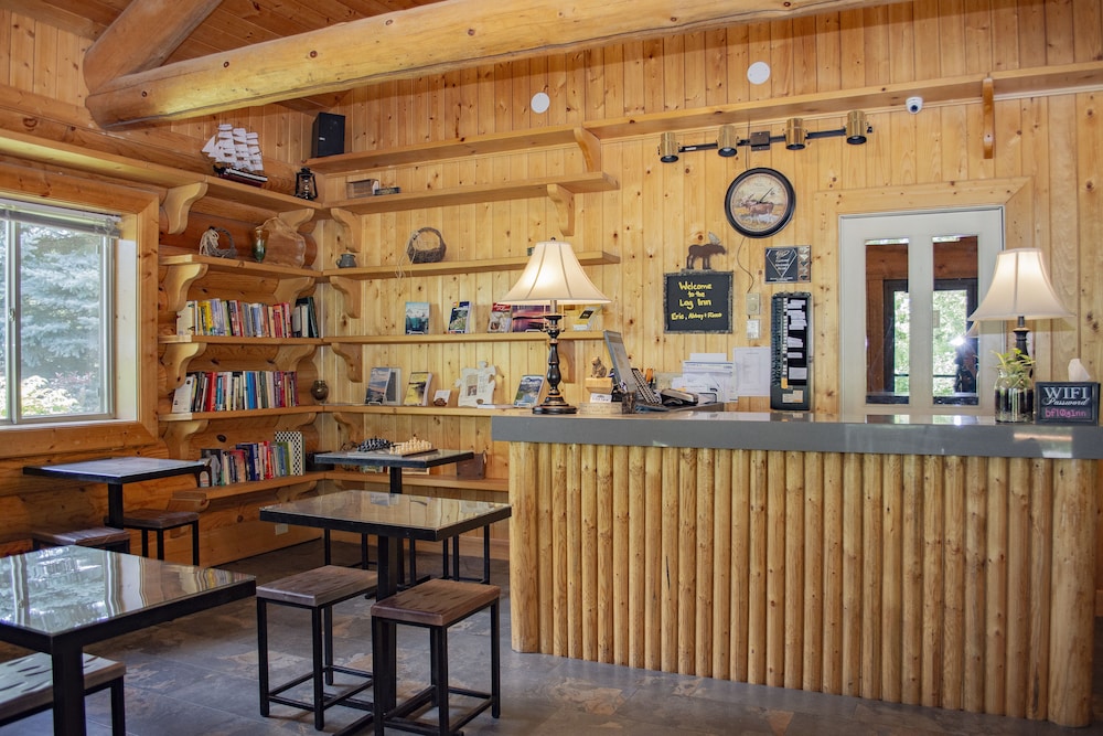 Bonners Ferry Log Inn - photo 3