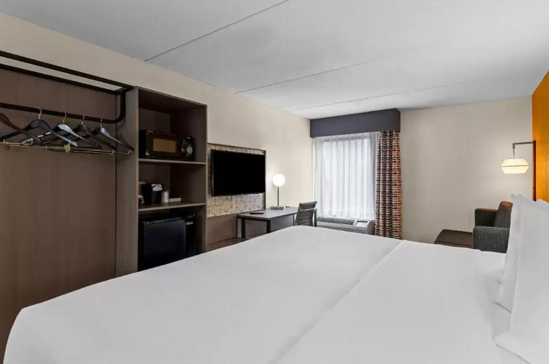 Hotel Concord Syracuse - photo 14