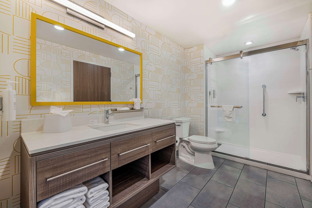 Home2 Suites by Hilton Colorado Springs Airport - photo 27