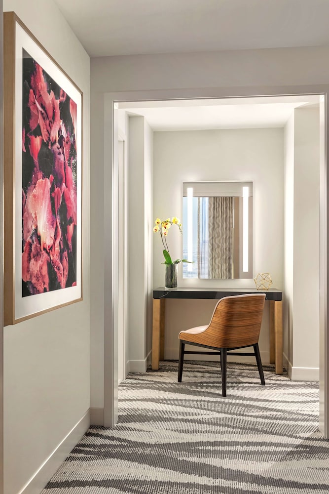 Conrad Las Vegas at Resorts World - photo 10