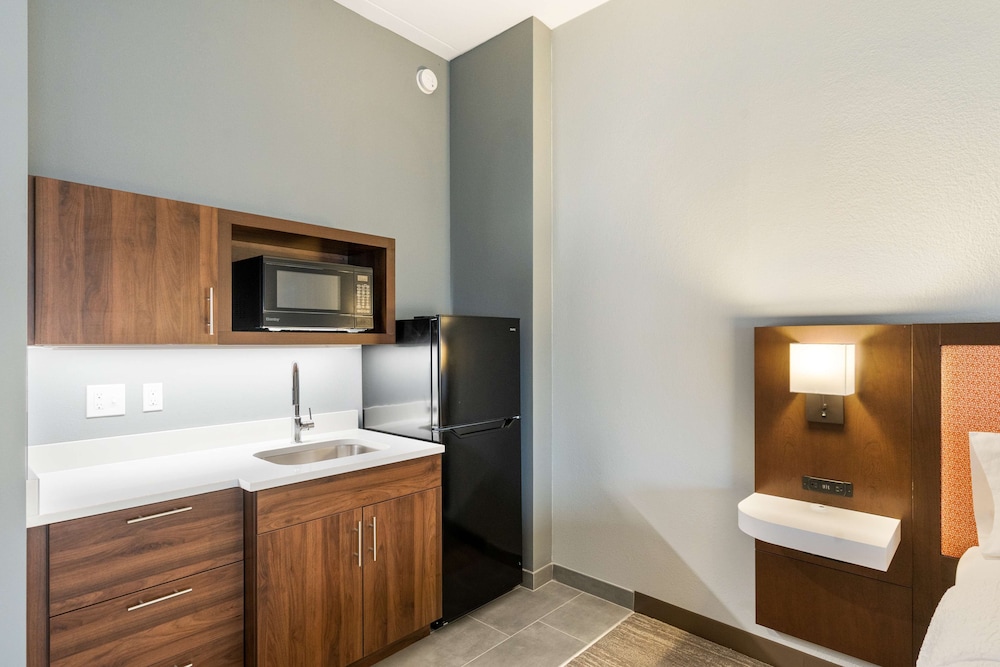 Hampton Inn Winchester N Conference Center VA - photo 26