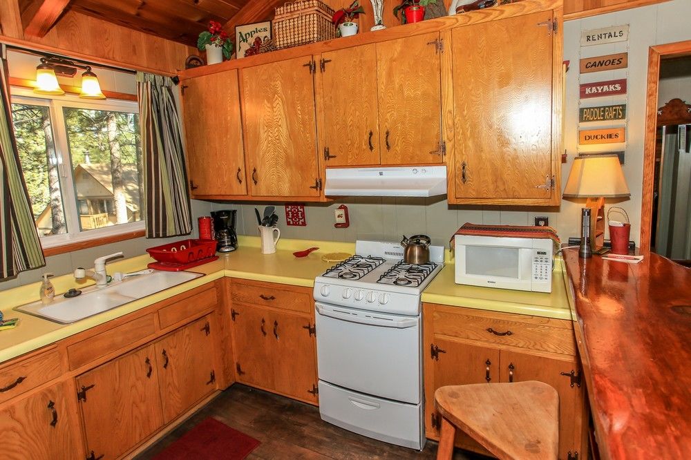 Bay Breeze Hideaway - photo 23