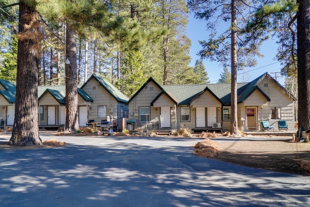 Spa & Beach Access: Resort Condo in Tahoe Vista - photo 21