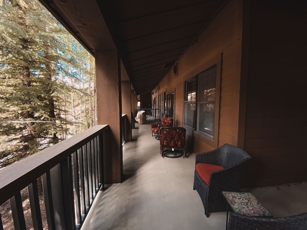 Springs 8822 - photo 16