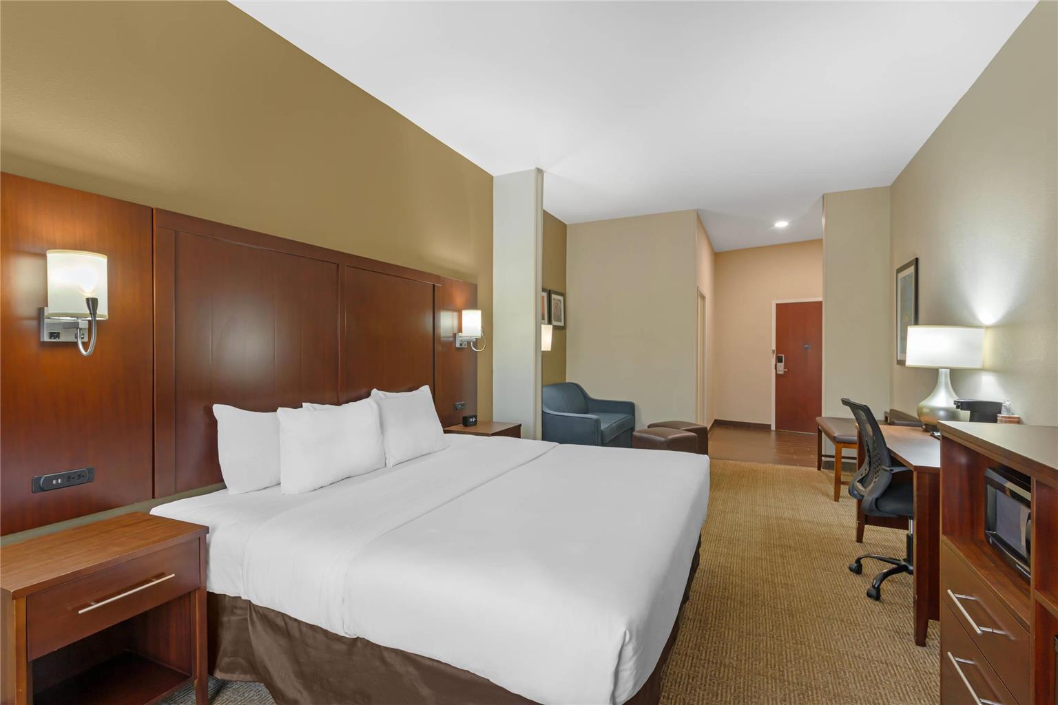 Comfort Suites Savannah Gateway I 95 - photo 59