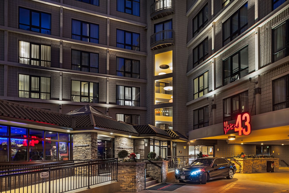 Hotel 43 - photo 36