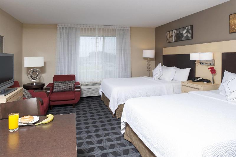 TownePlace Suites by Marriott Des Moines Urbandale - photo 34
