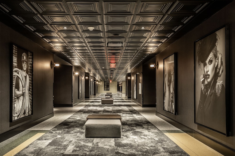 Bottleworks Hotel - photo 61