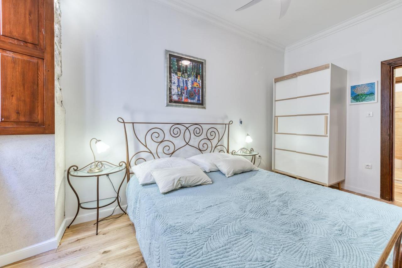 Apartment Laus