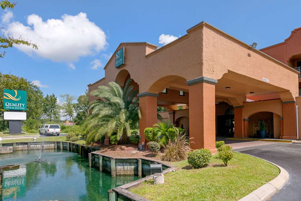 Quality Inn & Suites Jacksonville Baymeadows — hotel in Jacksonville