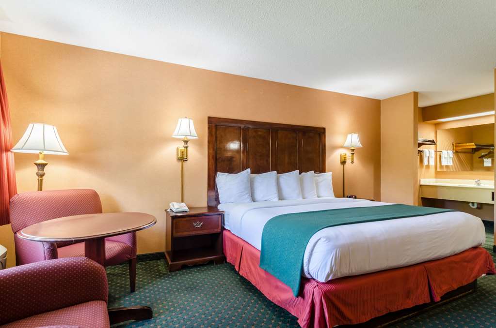 Quality Inn Eureka Springs South - photo 26