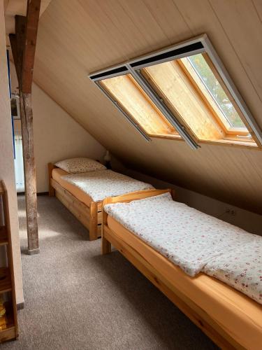 Idyllisches Gartenhaus - last minute hotel in Unknown City