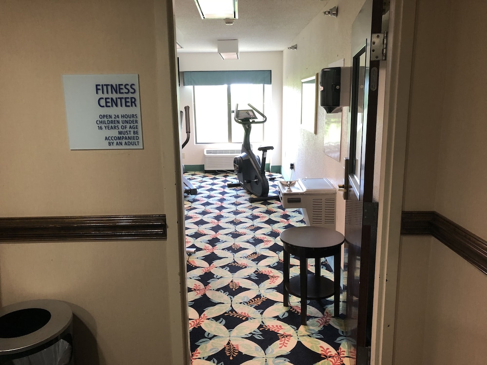 Country Inn & Suites by Radisson Murrells Inlet SC - photo 30