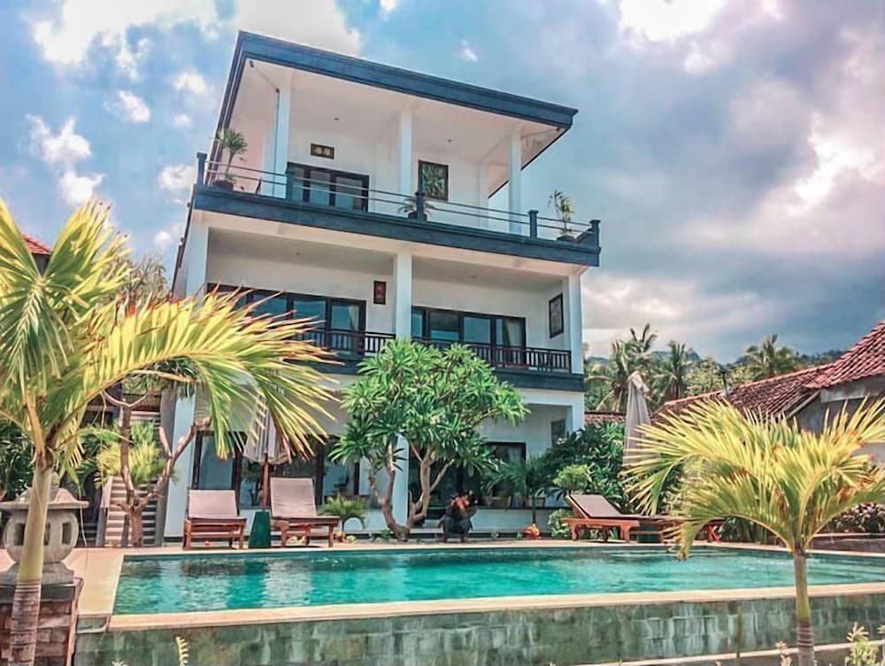 Alam Bali Beach Resort — Amlapura