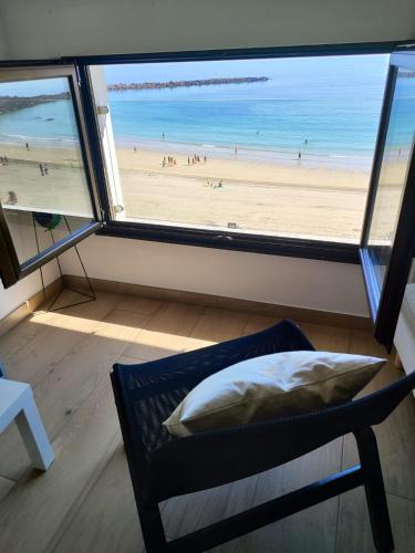 Burela Marina Playa in Burela De Cabo, Spain