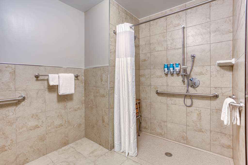 Drury Inn & Suites Cincinnati Northeast Mason - photo 22