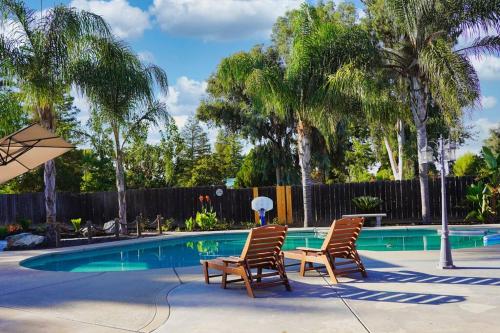 Fernwood Retreat at Madera Ranchos — hotel in Madera