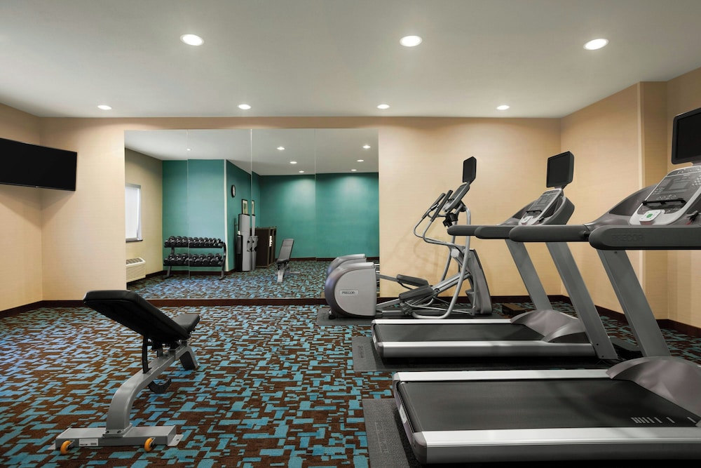 Fairfield by Marriott Inn & Suites Lansing West - photo 11