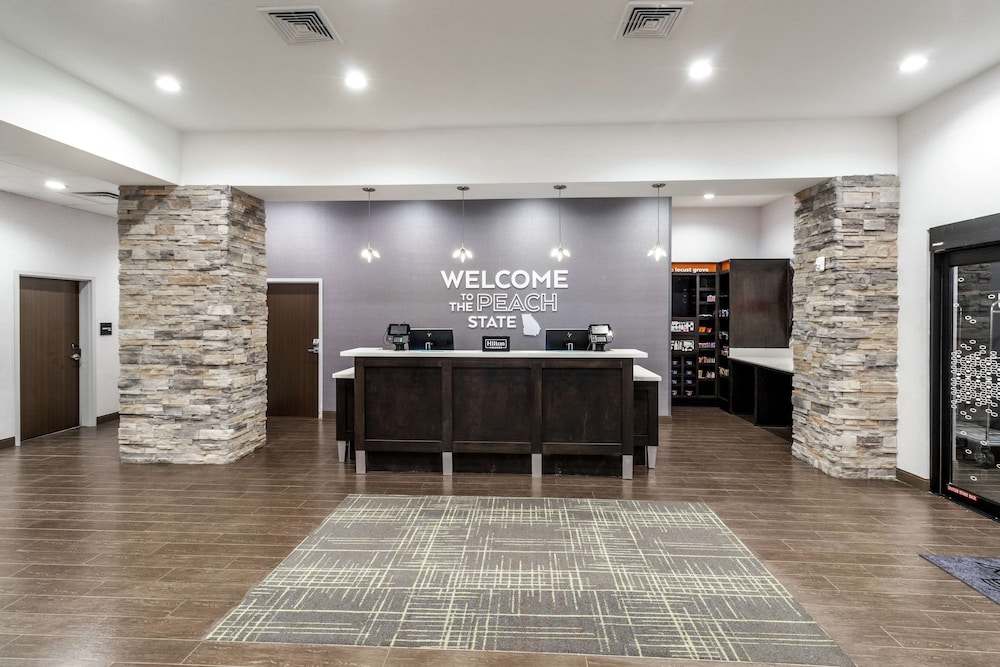 Hampton Inn Locust Grove - photo 3