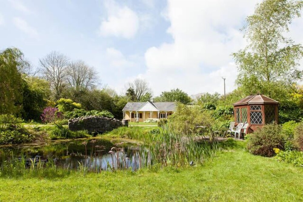 Glyndwr Vineyard 5003107 — Cowbridge