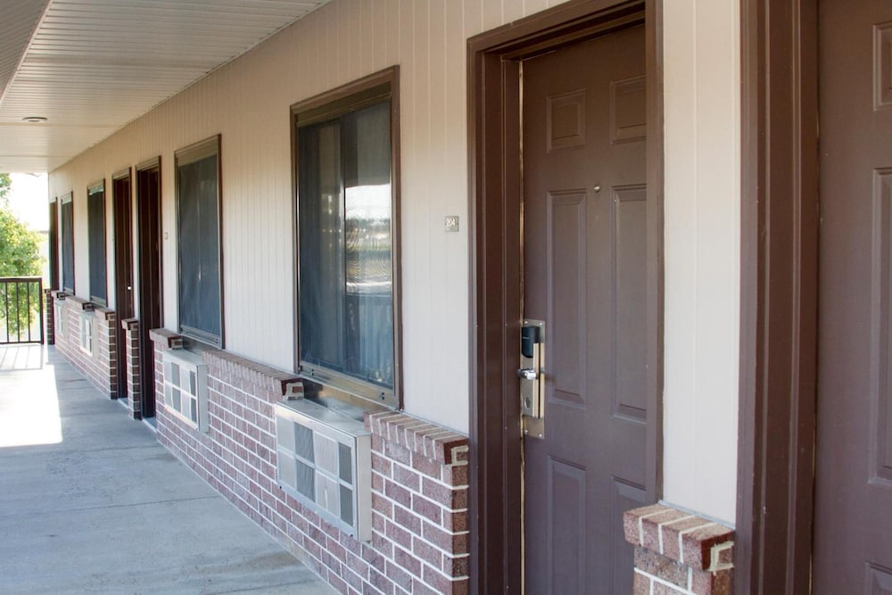 Cottonwood Inn - photo 28