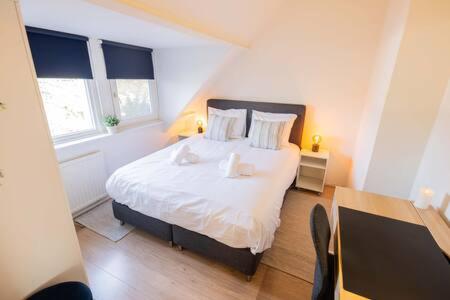 Peaceful 2 Bedroom Apartment TS307B — 4-Star Luxury Hotel in Eindhoven, Netherlands