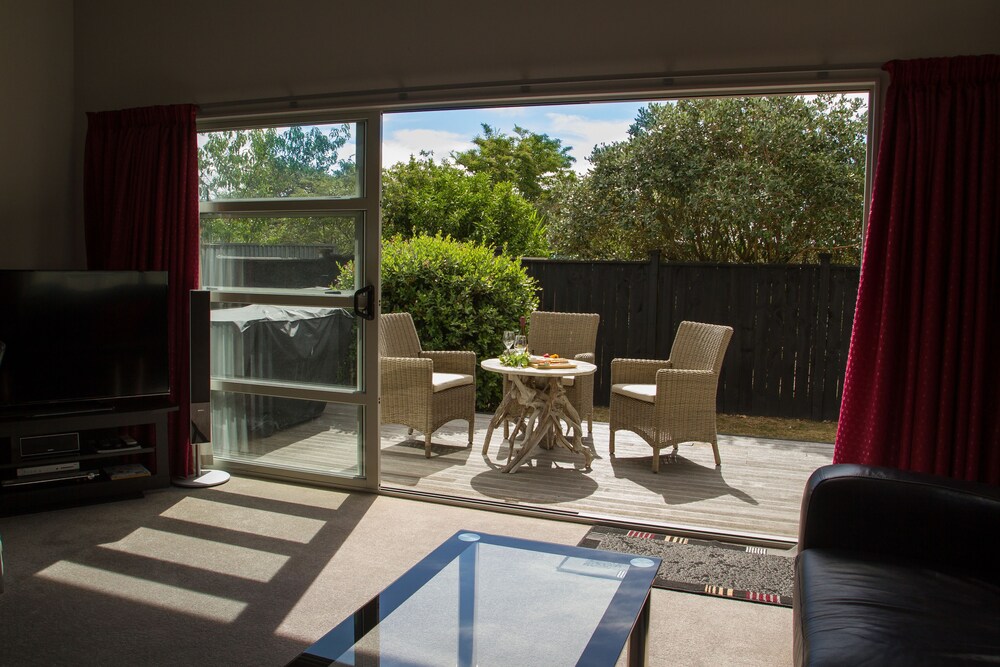 Two Four Cologne in Waipawa, New Zealand