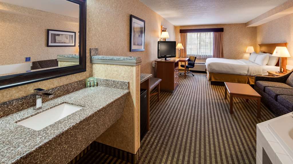 Best Western Rama Inn - photo 32