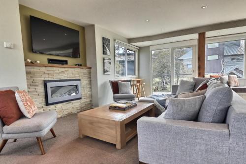 Ski Bird in Dinner Plain, Australia