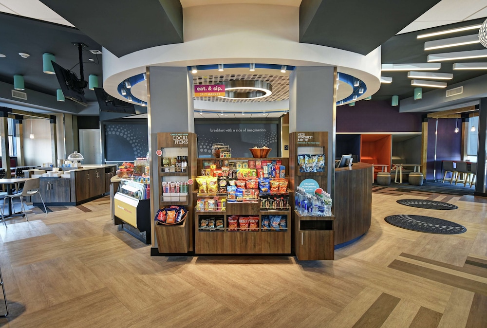 Tru by Hilton Portland Airport Area - photo 29