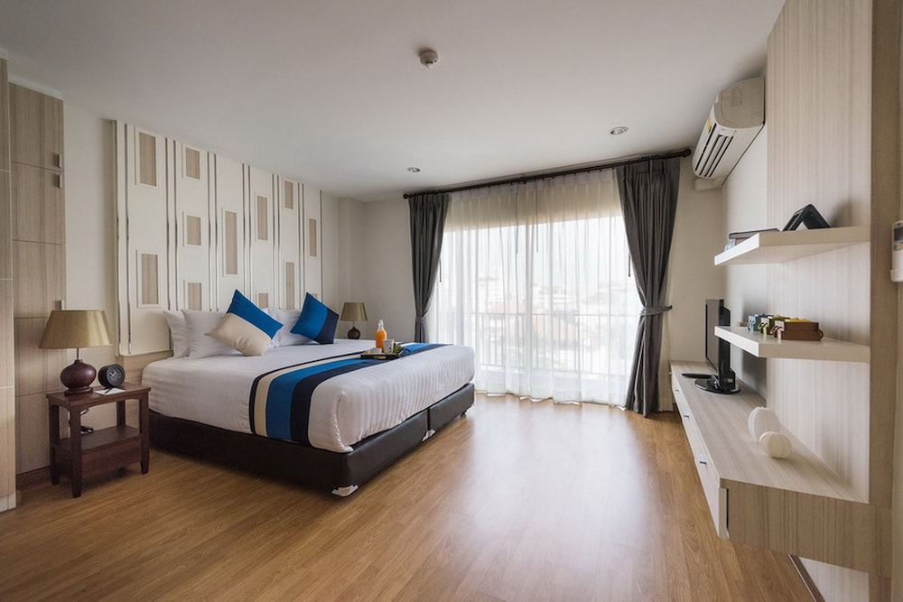 Thonglor 21 Residence by Bliston