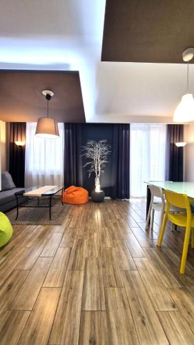 Lux Apartment Modern — 4-Star Luxury Hotel in Polanica-Zdroj, Poland