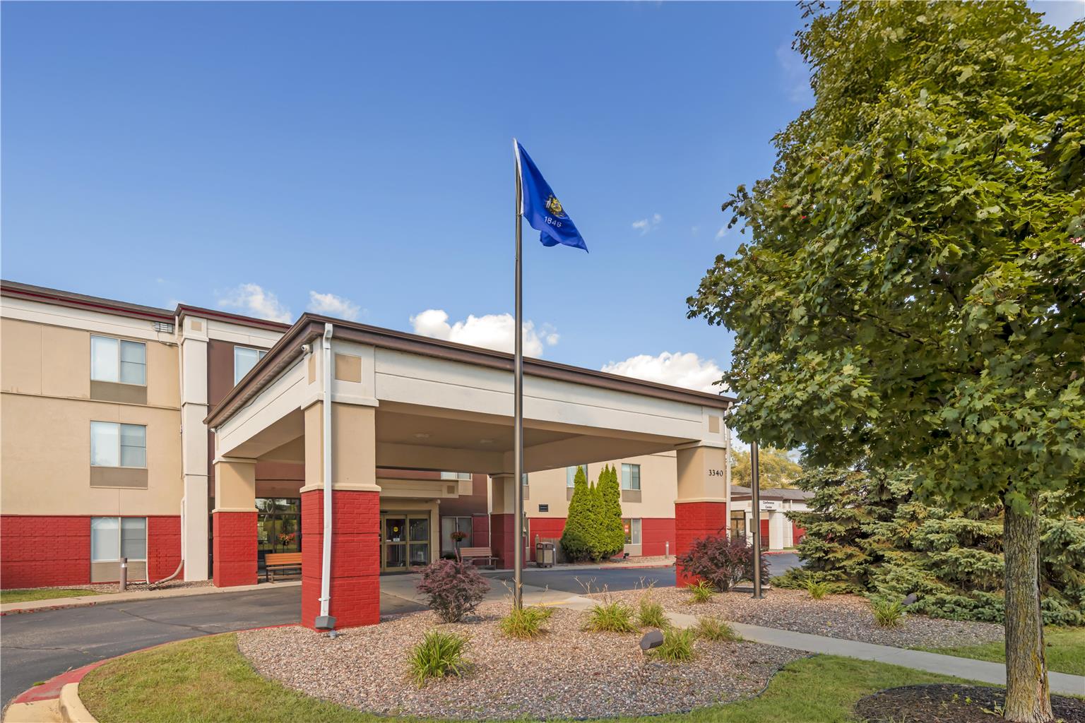 Best Western Plus Eau Claire Conference Center - photo 68