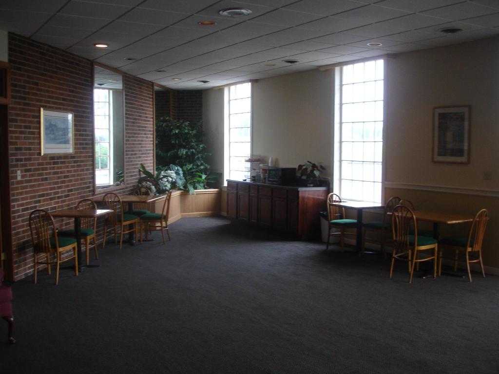 Carriage Inn - photo 3