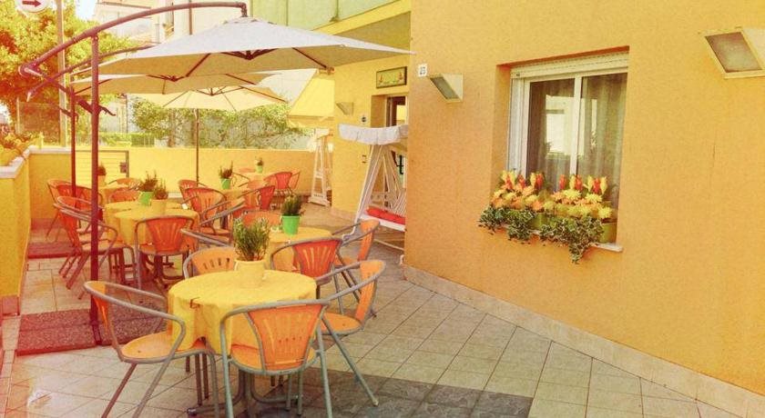 Hotel Zenit - last minute hotel in Riccione